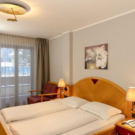 Hotel Goldene Rose Monguelfo-Tesid Extérieur photo