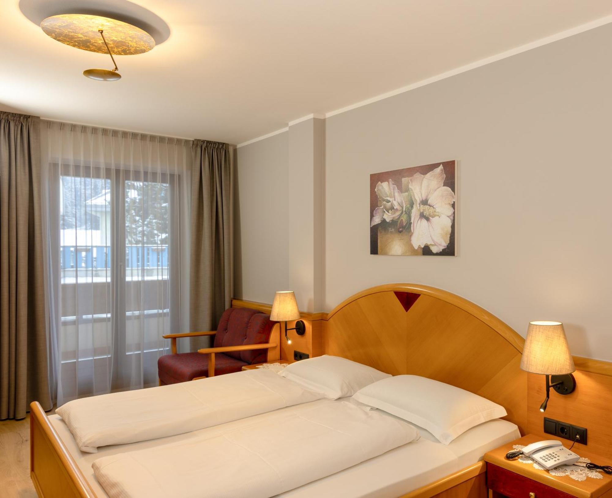 Hotel Goldene Rose Monguelfo-Tesid Extérieur photo