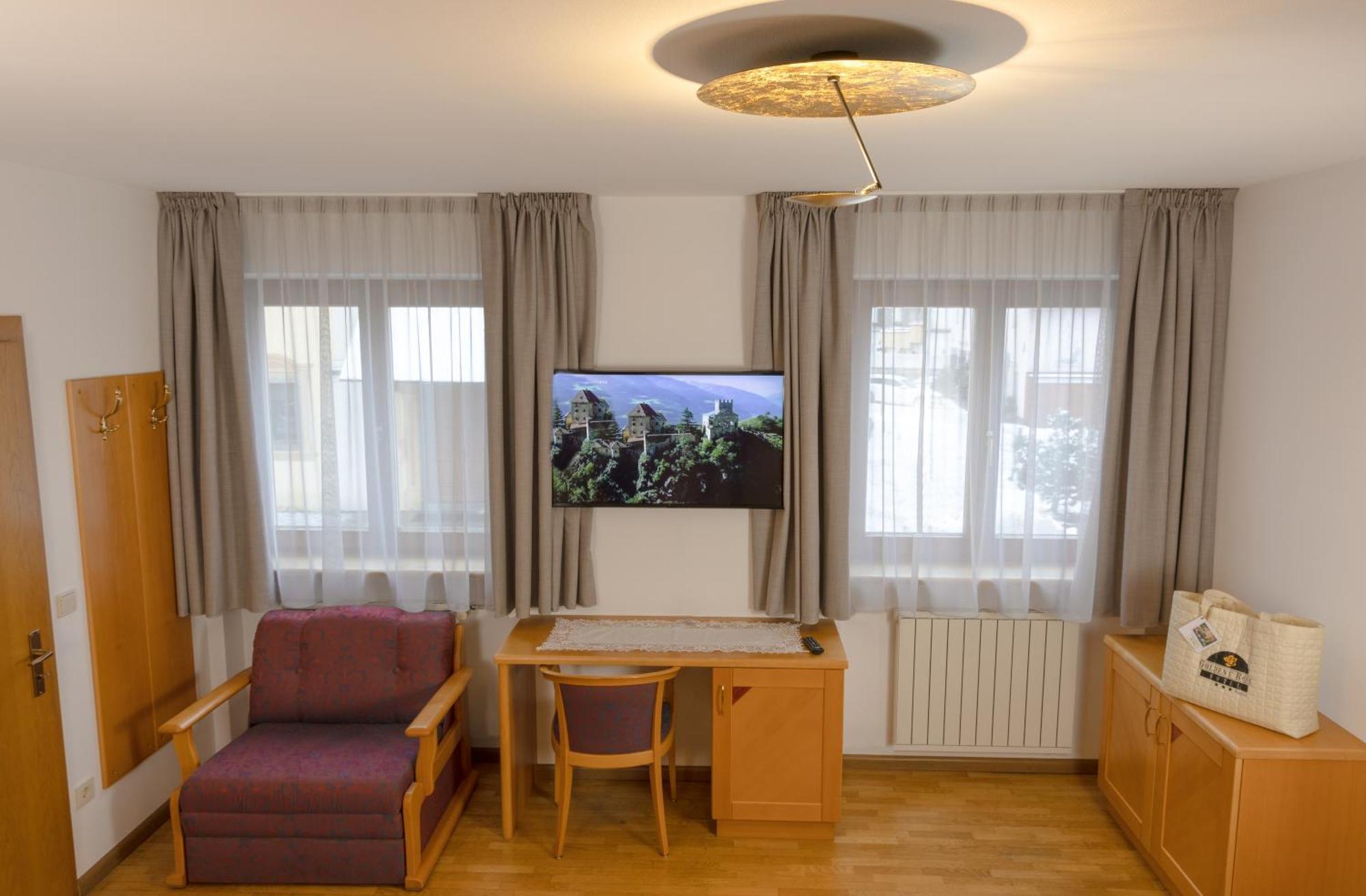 Hotel Goldene Rose Monguelfo-Tesid Extérieur photo